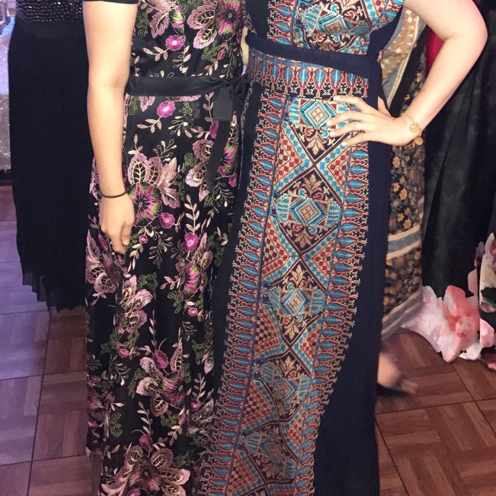 Arabian Maxi - Picture 3 of 3